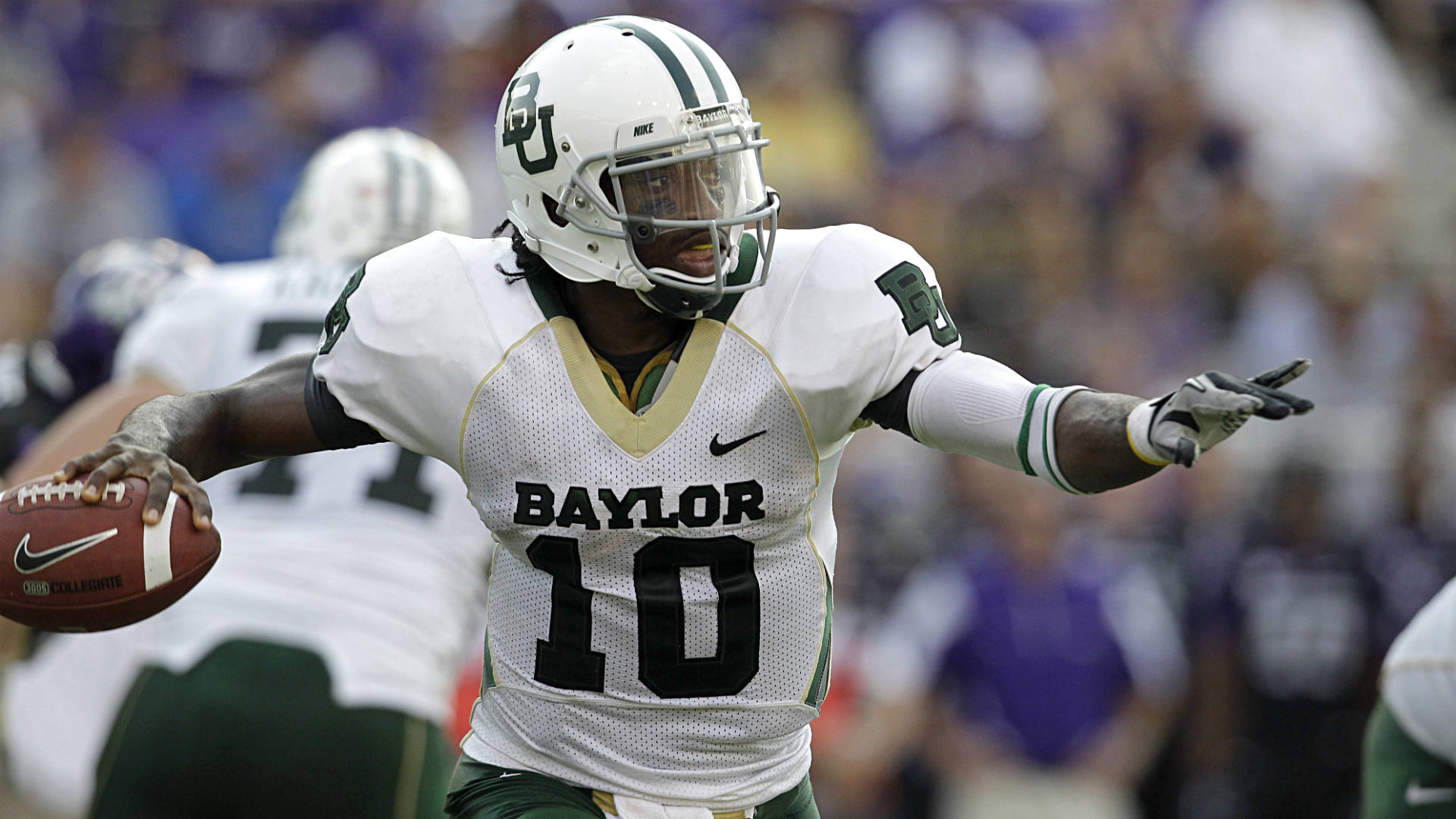 Robert-Griffin-III-FTR-070814-AP